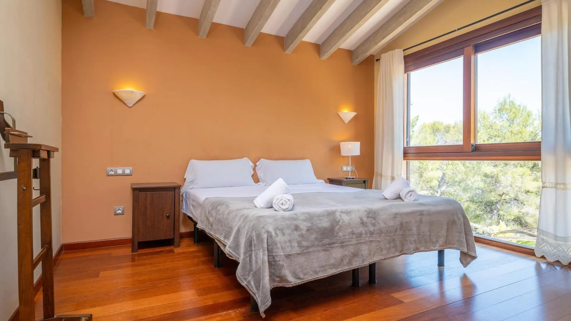 Can Toni Gat Bunyola Villa